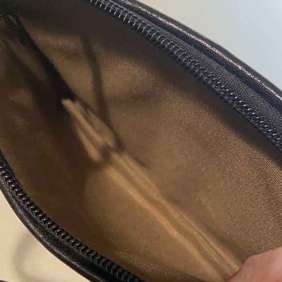 Vintage Coach Black Leather Wristlet - Picture 5 of 6